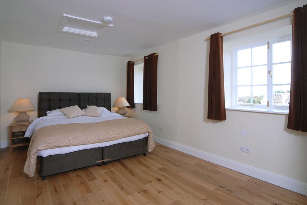 Unicorn Aparthotel Suites Stow-on-the-Wold Exteriör bild