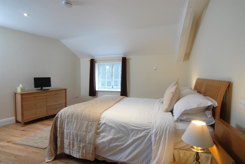 Unicorn Aparthotel Suites Stow-on-the-Wold Exteriör bild