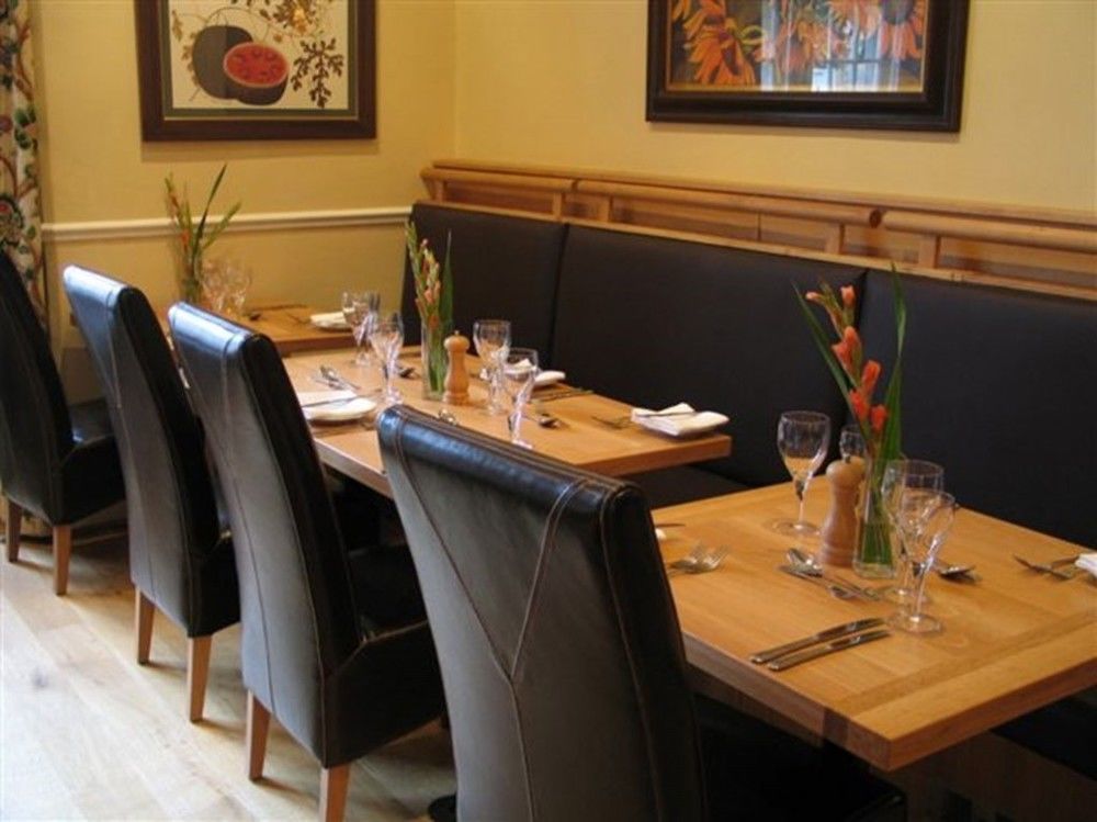 Unicorn Aparthotel Suites Stow-on-the-Wold Exteriör bild